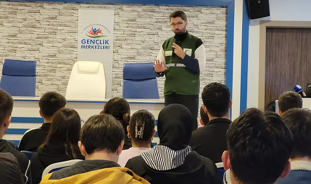 Samsun'da Gençler İçin 'Bağımlılığa Karşı Kalkan' Semineri