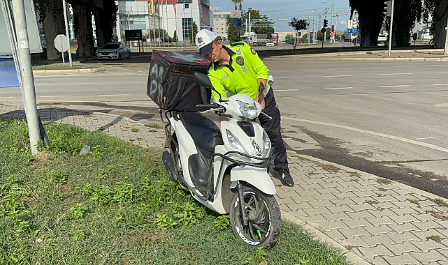Samsun'da Motosiklet Kaldırıma Çarptı: 1 Yaralı