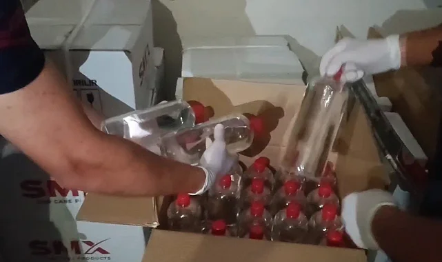 Jandarmadan Dev Operasyon! Bir Evde 620 Litre Kaçak Alkol Hammaddesi Ele Geçirildi!
