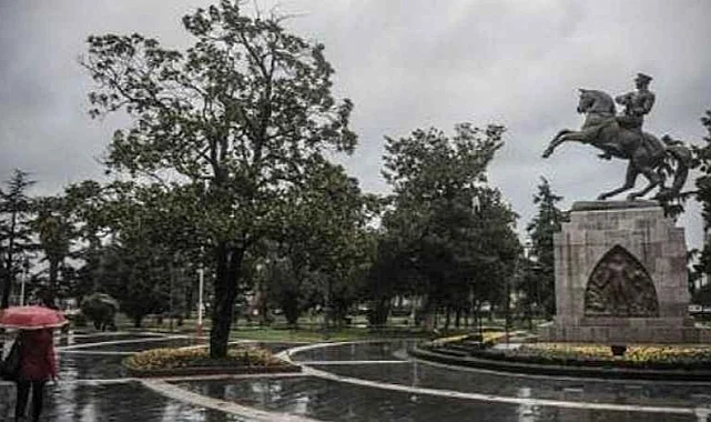 Meteoroloji Saati Verdi, Sağanak Yağış Kapıda!