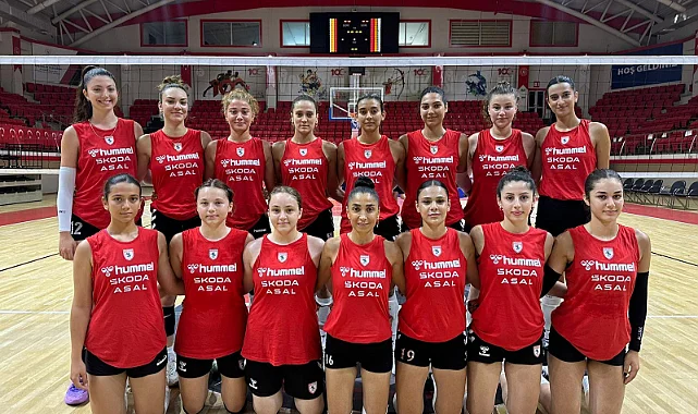 Samsunspor Voleybol Sultanları Rize'ye Hazırlanıyor