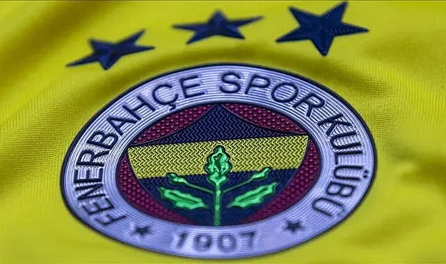 Son Dakika: Fenerbahçe’de İki Futbolcu Kadro Dışı Bırakıldı