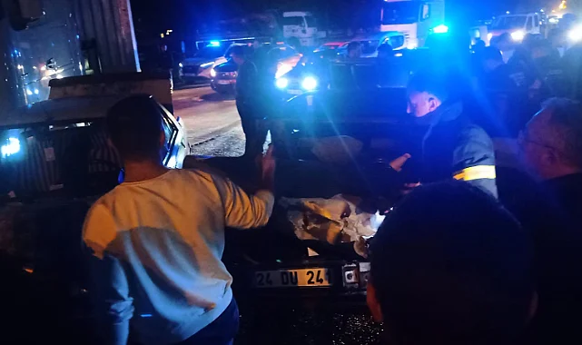 Tekkeköy'de İki Otomobil Çarpıştı: 1 Kişi Ağır Yaralı