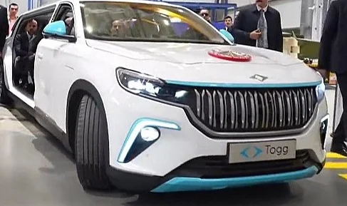 Togg'un Kapısız Limuzin Versiyonu T10X Tanıtıldı