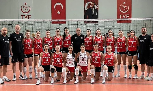 Voleybol Sultanları Kayıp İstemiyor: Samsunspor, 4'te 4 Sonrası Rize Deplasmanında Galibiyet Peşinde