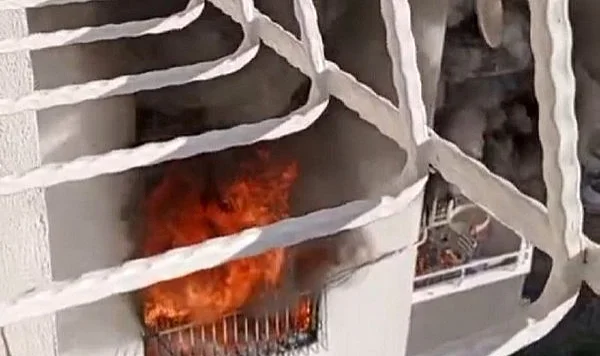 11 Katlı Apartmanda Panik: Yangın Üst Katlara Zarar Verdi