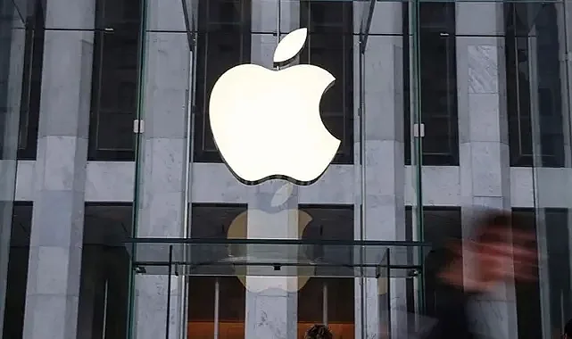 Apple Katlanabilir iPhone Fiyatı: iPhone Fold Ne Kadar Olacak?