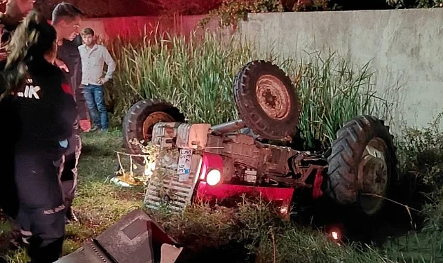 Bafra'da Traktör Devrildi: Altında Kalan Sürücü Hastaneye Kaldırıldı