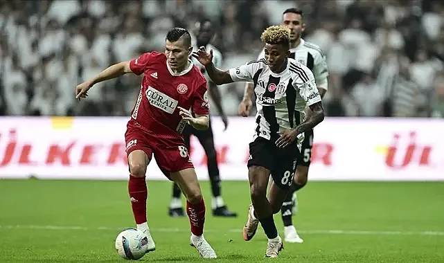 Beşiktaş'ta Antalyaspor Maçı Kadrosu Açıklandı: Bu İki İsim Neden Yok?