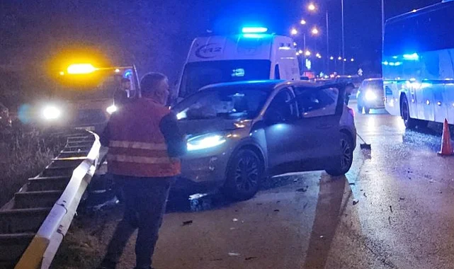 Çorum-Samsun Yolunda Kaza: 4 Kişi Yaralandı