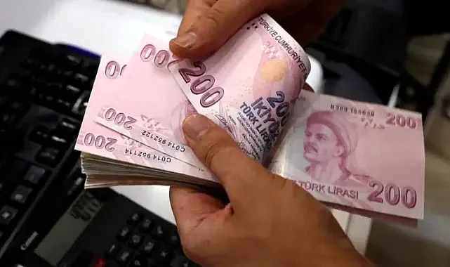 Asgari Ücretlinin Gelir Kaybı Büyüyor: Enflasyon Karşısında Maaşlar Eridi