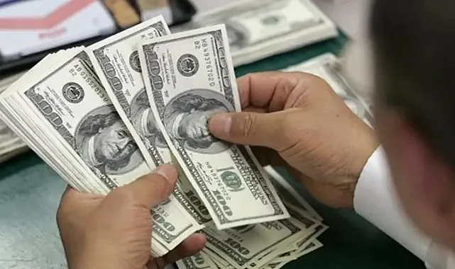 Küresel Piyasalar Neden Dolara Yöneliyor?