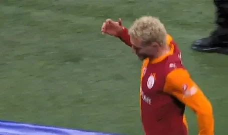 RAMS Park'ta Barış Alper Yılmaz Gerginliği: Tribünler İkiye Bölündü