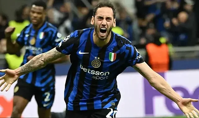 Hakan Çalhanoğlu'na Serie A'da Ayın Oyuncusu Ödülü: Ekim Ayında Zirvedeydi