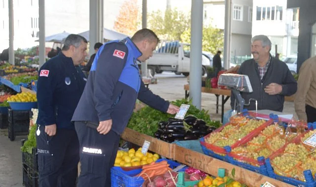 Havza Belediyesi Zabıta Ekiplerinden Pazaryeri Fiyat Etiketi Kontrolü