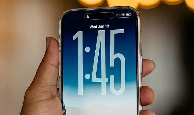 iOS 26.1 Güncellemesi iPhone Kullanıcılarını 2007'ye Geri Götürecek!