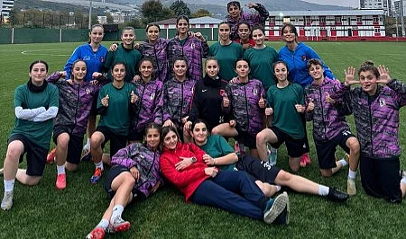 Kadınlar 2. Ligi'nde Heyecan Başladı: İlkadım Yab-Pa'nın Sezonun İlk Maçındaki Hedefi 3 Puan