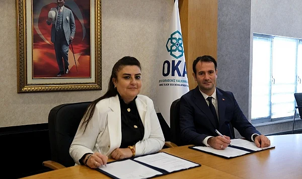 OKA ve İletişim Başkanlığı'ndan Samsun Medyasına Yapay Zekâ Eğitimi