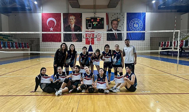 Okul Sporları Voleybol Doğu Bölge Şampiyonları Belirlendi