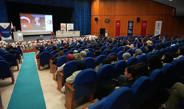 OMÜ'de Bağımlılık Sempozyumu: Mücadele Tedaviye İndirgenemeyecek Kadar Çok Boyutlu