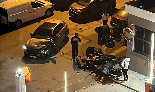 Atakum'da Trafik Kazası: Otomobilin Çarptığı Motosiklet Sürücüsü Yaralandı