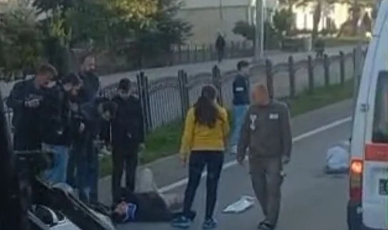 Samsun Bafra'da Motosiklet Kazası: Dubalara Çarpan Sürücü Yaralandı