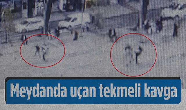 Samsun Cumhuriyet Meydanı'nda Uçan Tekmeli Kavga