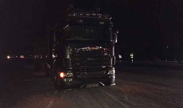 Samsun’da Tır Otomobile Çarptı: 4 Yaralı