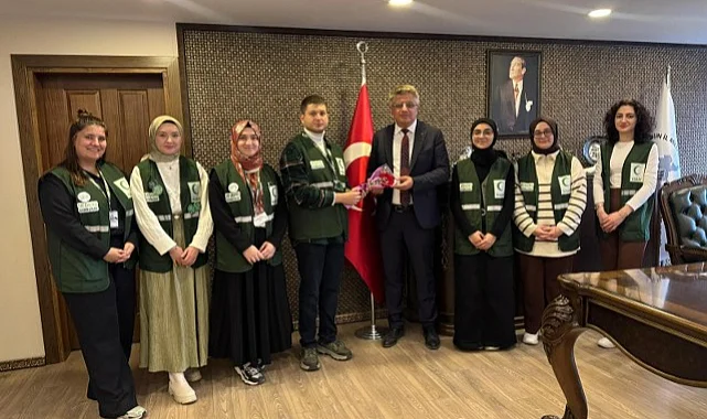 Samsun Yeşilay'dan 24 Kasım Öğretmenler Günü Ziyareti