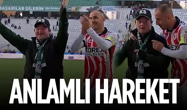 Samsunsporlu Zeki Yavru Down Sendromlu Konyaspor Taraftarıyla Üçlü Çektirdi