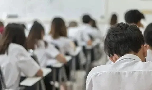 Skandal Lisede Yeni Yasak: Şeytan İcadı Denilerek Yasaklandı