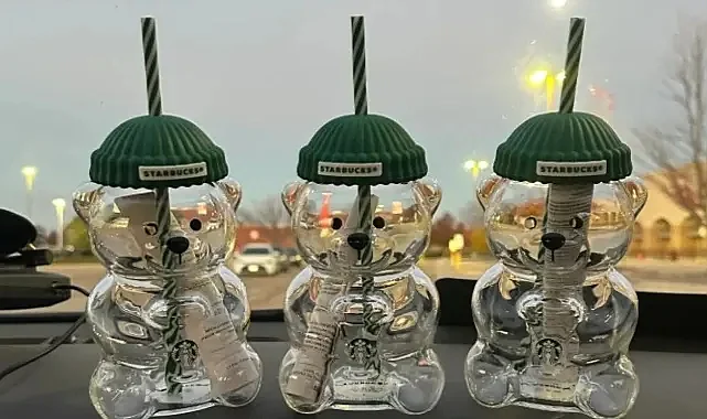 Starbucks Bearista Bardağı İzdihamı: Polis Müdahale Etti