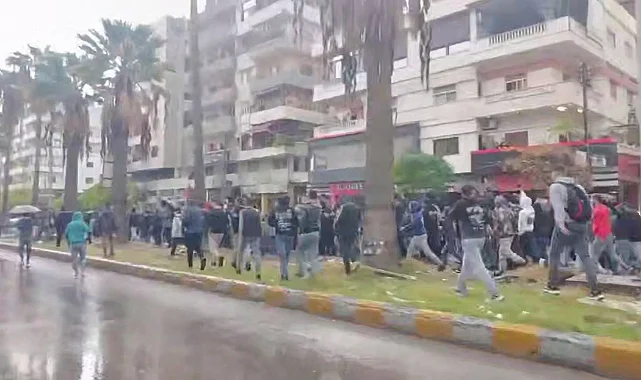 Suriye'de Karışıklık: Hükümet Karşıtı Protestolar Başladı