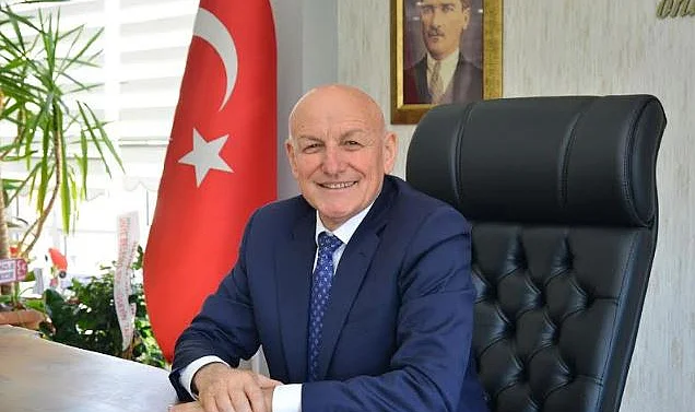 Terme Belediye Başkanı Şenol Kul'dan 24 Kasım Öğretmenler Günü Mesajı