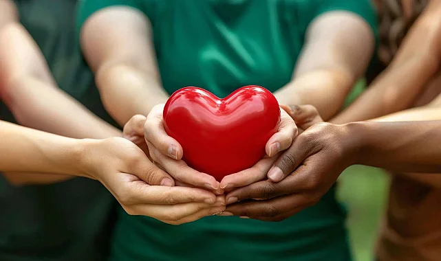 Türkiye'de Her Gün 10 Kişi Organ Beklerken Hayatını Kaybediyor