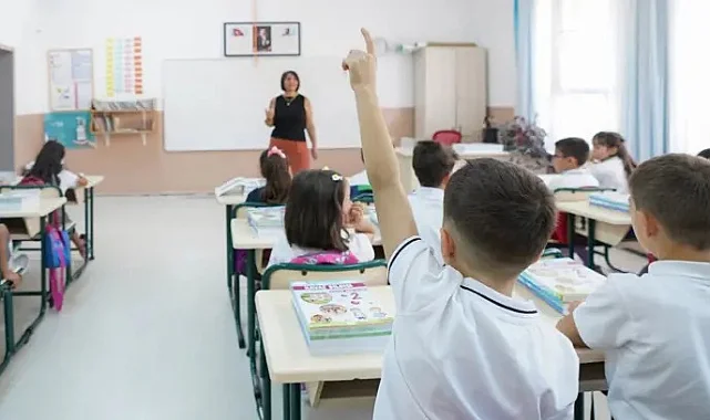 Üniversitelerden Sonra Zorunlu Eğitim De Mi Kısalıyor?
