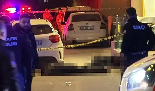 Avukat, Tartıştığı Otel Sahibi Baba İle Oğlunu Öldürdü