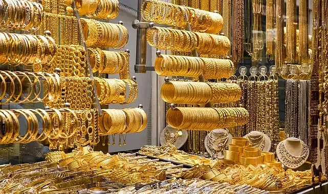 24 Aralık Altın Fiyatları: Çeyrek ve Gram Ne Kadar?
