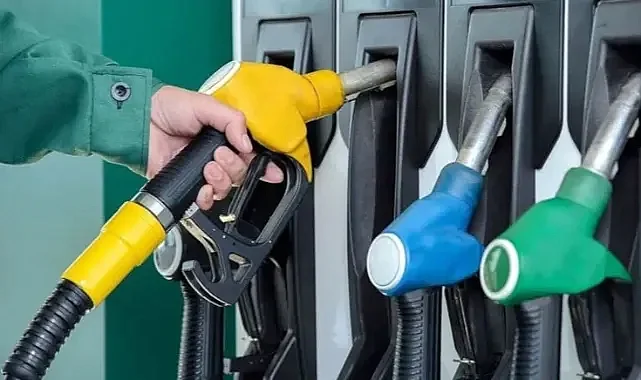 Akaryakıt Fiyatlarında Son Durum: Zam Veya İndirim Var Mı? (8 Aralık 2025)
