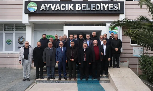 Ayvacık’ta Mahalleler Birbirine Bağlandı: Grup Yolu Törenle Açıldı