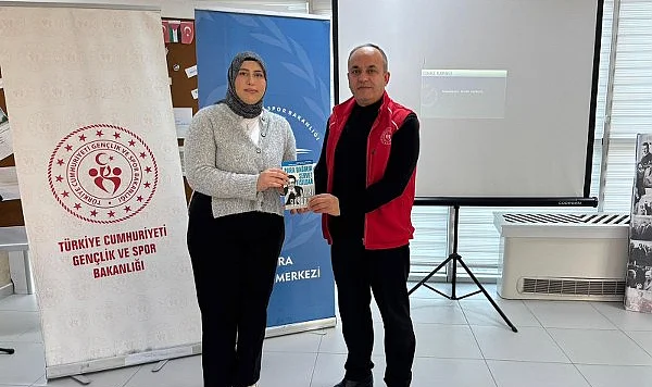 Bafra'da Üniversiteli Gençlere Kariyer Eğitimi Verildi