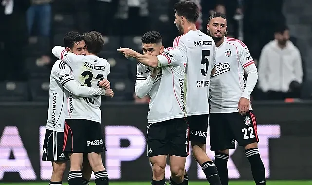 Beşiktaş Evinde Hasreti Bitirdi: Rizespor'u Devirdi