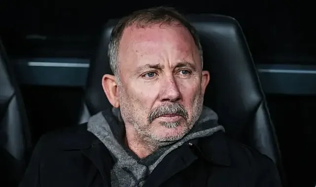 Beşiktaş'ta Derbi Öncesi Sakatlık