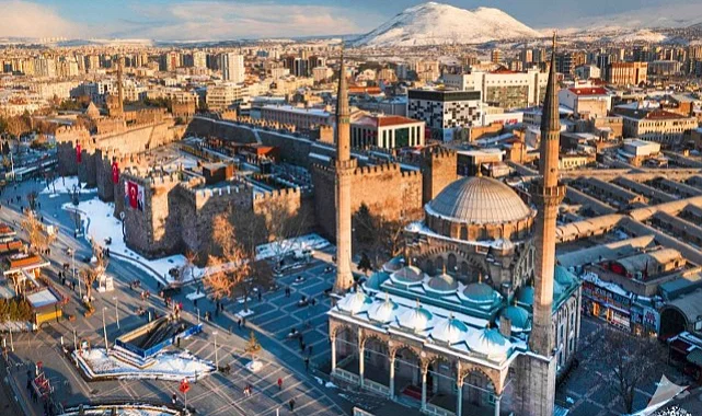Bir Kaşığa 40 Mantı Sığdıran Şehir: Kayseri'nin 6 Bin Yıllık Tarihi Ve Selçuklu Mirası