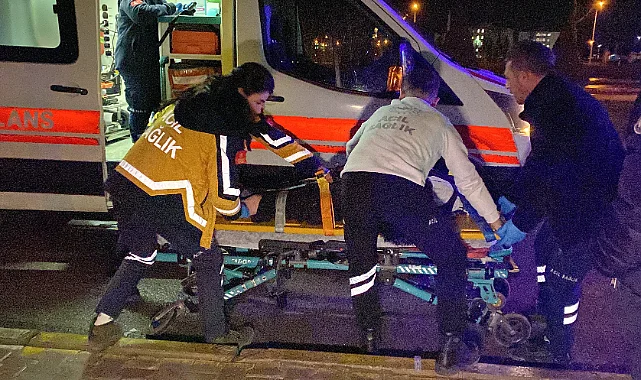 Çorum'da Korkutan Kaza: Motosiklet Yayaya Çarptı, 2 Yaralı 