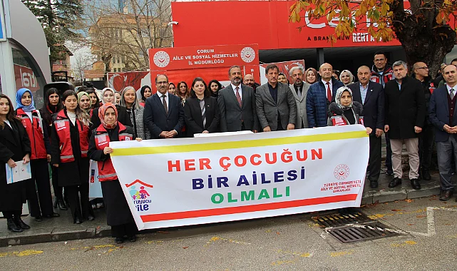 Çorum'da Toplumsal Seferberlik: Koruyucu Aile Farkındalığı İçin Taksi ve Otobüs Duraklarına Bilgilendirici Afişler Asıldı