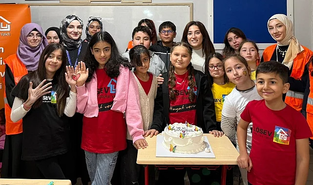 Erzurum Atatürk Üniversitesi'nden LÖSEV'in Canım Kardeşim Projesine Hijyen Eğitimi ve Hediyelerle Destek