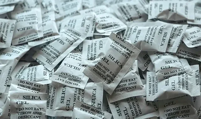 İlaç Şişesindeki Minik Paketi Çöpe Atanlar Dikkat! Eczacı Uyardı+