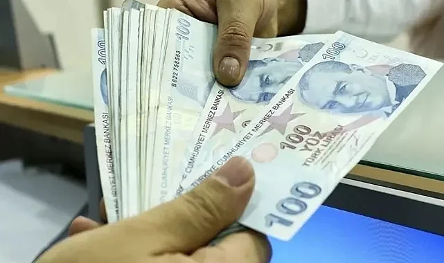 Kamuda Üst Düzey Yönetici ve Uzmanlara Seyyanen Zam Kabul Edildi