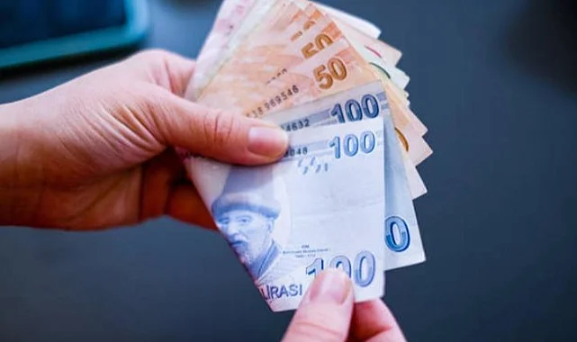 Memur Ve Emekli Zammı Ocak 2026 Tahminleri: Yeni Maaşlar Ne Kadar Olacak?